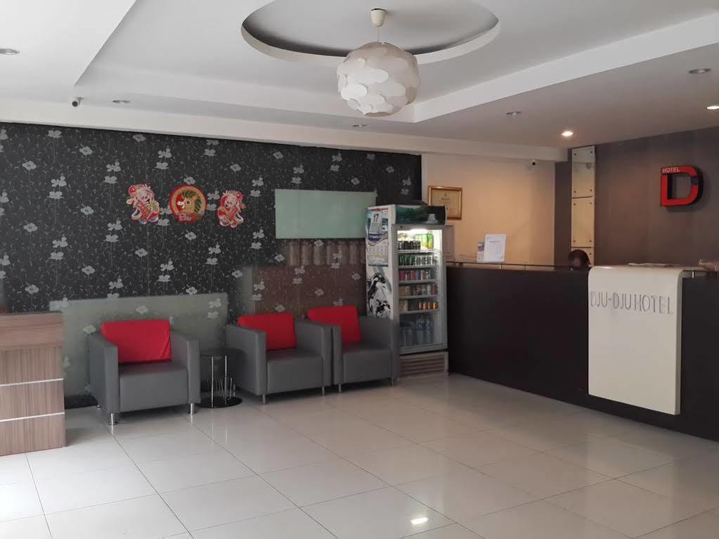 Dju Dju Hotel Batam Exterior foto